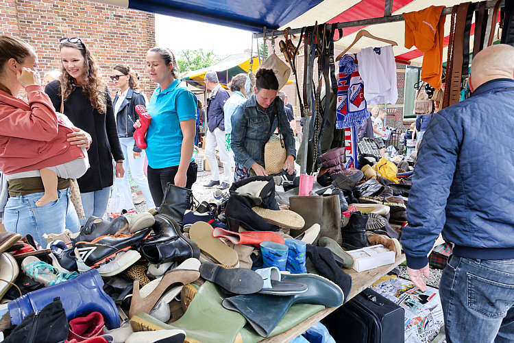 Rommelmarkt 2022 Waarder_128